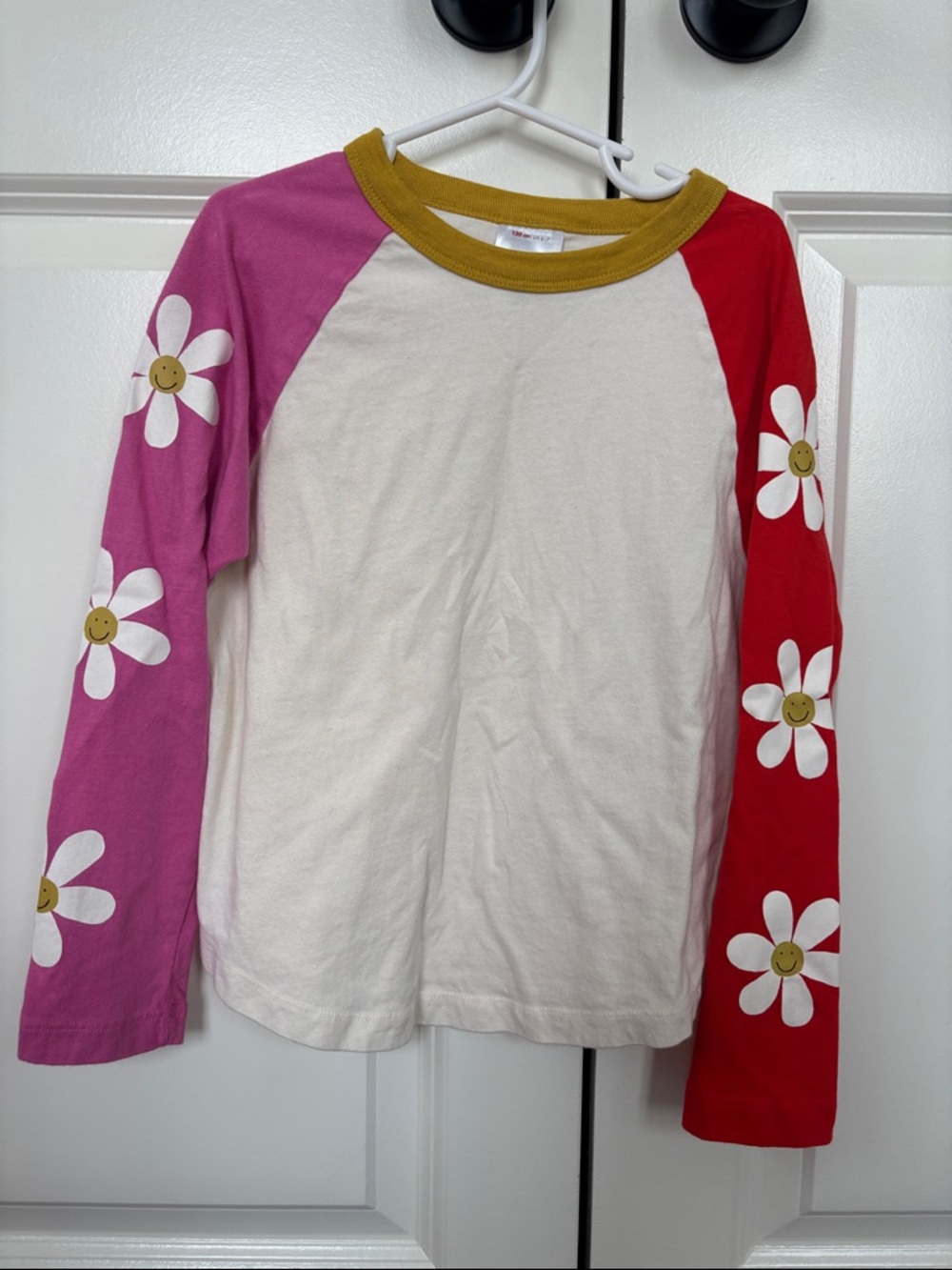 Hanna Andersson Cream Raglan Tee with Pink & Red Daisy Sleeves